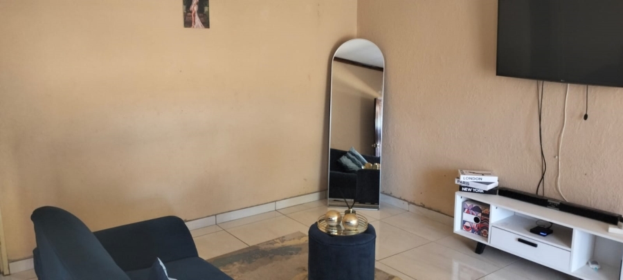 2 Bedroom Property for Sale in Meiringspark North West